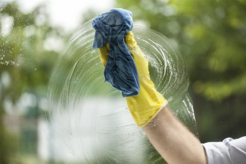 Efficient house clearance in W14 for moving or renovation
